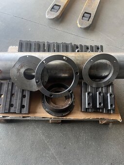 Univerzála Samchully HCH 21 B - 6