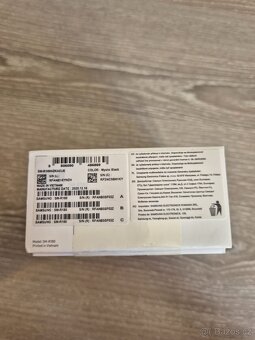 Samsung Galaxy bezdrátová sluchátka černá Buds Live - 6