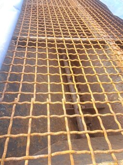 Simed nástavba pro posyp SVS 1,7E - 6