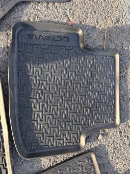 Prodám koberečky Škoda - 6