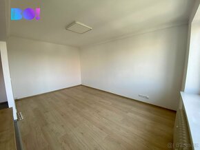 Pronájem bytu 1+kk, 38 m², ulice Urxova, Karviná - 6