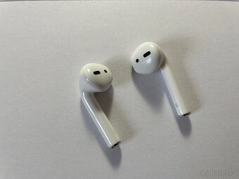 Apple AirPods (2. gen) A2032 – slabší baterie - 6