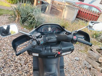 Burgman 400 - 6