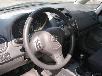 SUZUKI SX4,1.6 BENZÍN,4x4,ABS,KLIMATIZACE,BEZ KOROZE - 6