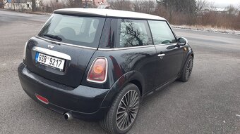 Mini cooper R56 1.6 16v 88kw super stav - 6