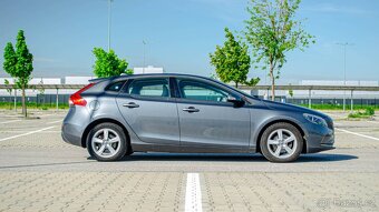 Volvo V40 D2 Momentum - 6