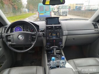 VW Touareg 3.0 TDI - 6