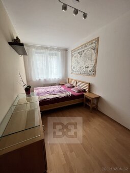Pronájem bytu 2+kk s balkónem a garážovým stáním, Berlínská - 6