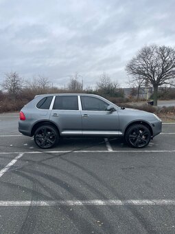 Porsche Cayenne 4.5 V8 - 6