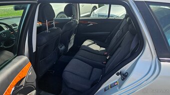 Mercedes-Benz 320 CDi 4Matic - 6