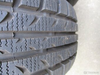 TOMKET SNOWROAD 3 ZIMNÍ /185/65R 15/88T - 6