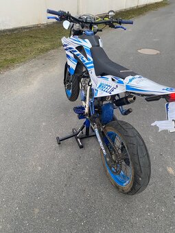 Husqvarna sm 125 2008 - 6