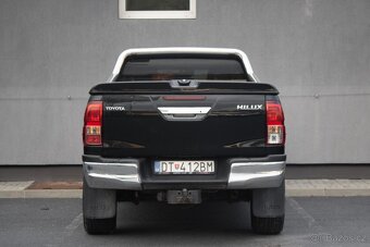 Toyota Hilux DC 2.4 I D-4D Executive A/T - 6