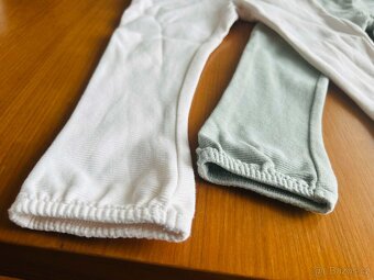 Dvoje Kalhoty vel. 104 top stav - 6