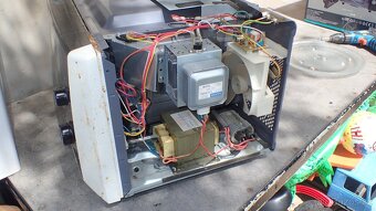 Mikrovlnná trouba Elektrolux na ND - 6