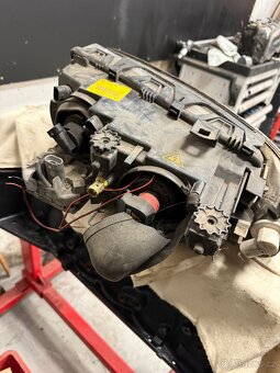 Přední světla BMW e46 coupe pred FL - 6