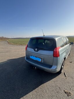 Peugeot 5008 - r.v. 2010 - 6