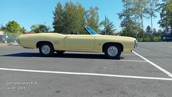PONTIAC Parisienne 2+2 - 6