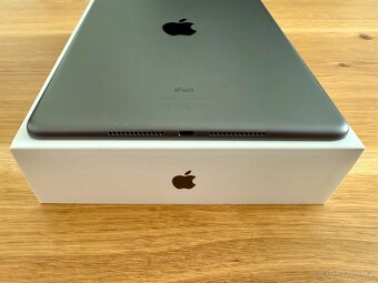 iPad 8. generace 32Gb Wi-Fi, vesmírně šedý - 6