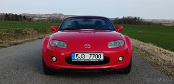 MX-5 NC 1.8i, 2006, pevná + plátěná střecha - 6