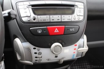 Citroën C1 1.0i 50kW 1.MAJ. KLIMA ČR (2012) - 6