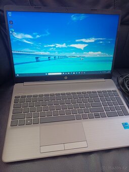 Notebook HP 250 G9, 15.6 " 8/512 GB - 6
