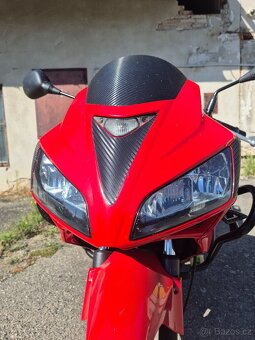 Honda CBR 125R - 6