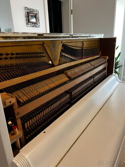 Bílé Pianino Hansmann - 6