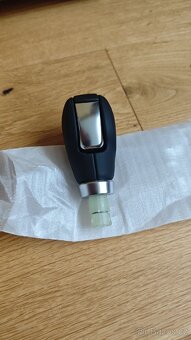 Originální kožená hlavice řadící páky Renault - automat - 6