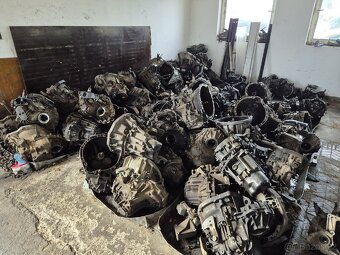 Renault Trafic,Vivaro 2.5 dci r.v.2010 náhradní díly. - 6