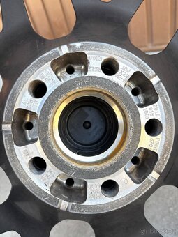 Mercedes R22 GLE53 GLE63 AMG Originál Šedivá - 6