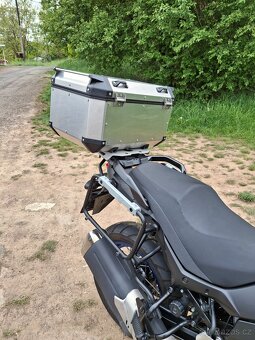 Suzuki DL650 V-Strom XT - 6