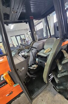 Malotraktor KUBOTA GL23 vyhřívaná kabina • radlice + sypač - 6