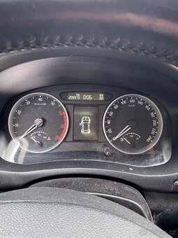 Škoda Fabia 2 combi 1.2 htp 51kw díly - 6