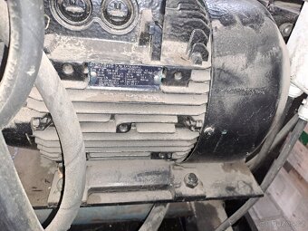 Štípačka dříví - 6