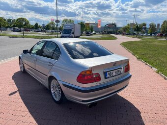 BMW E46 323i sedan - 6