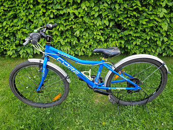 Odlehčené 24" horské hliníkové kolo CORE, rám 13" - 6