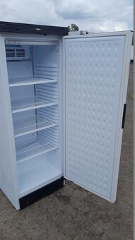 Gastro profi lednice NordLine SD 180 ( 280, užitný 230 l ob - 6