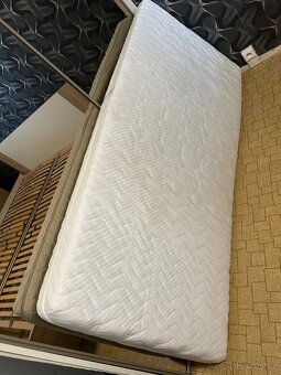 Postel 180x200cm s rošty i matracemi - 6