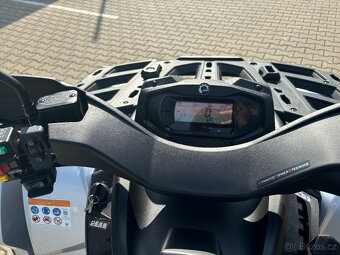 CAN-AM Outlander Max 650 XT INT MY23 - 6