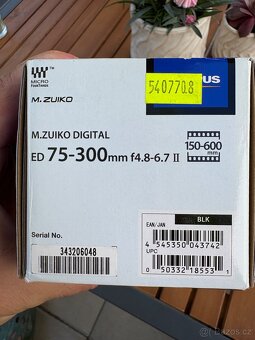 Olympus M.ZUIKO ED 75-300 mm - 6