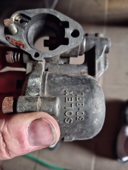Prodám karburátor Solex 30 BFR - 6
