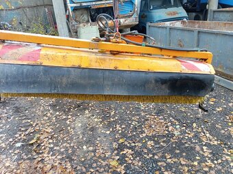 Koště Multicar - 6