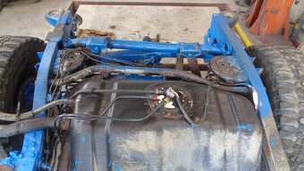 Suzuki Jimny diely 60 kw benzin - 6