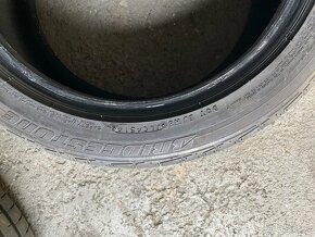 LETNI pneu Bridgestone 225/45/17 a 255/40/17 celá sada - 6