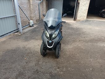 Piaggio mp3 500 ABS,ASR cz doklady v ceně černá 3 - 6