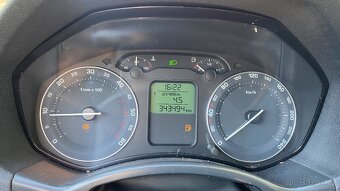 Octavia 2, 1.9tdi 77kw BXE - 6