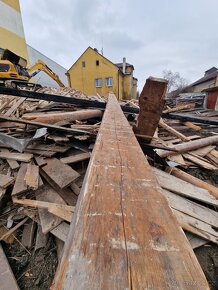 Prodám staré trámy (100 let) po demolici - 6