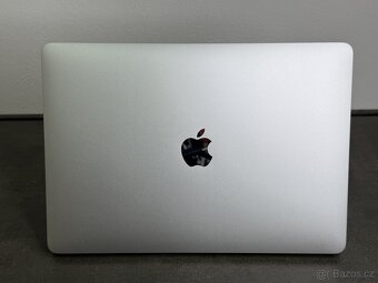MacBook Pro 13'' 2020 / M1 / 16GB / 512GB SSD / Silver - 6
