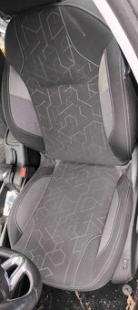 Peugeot 2008, 1.6Hdi, 73kw, BHY, BH02, barva EVL - 6